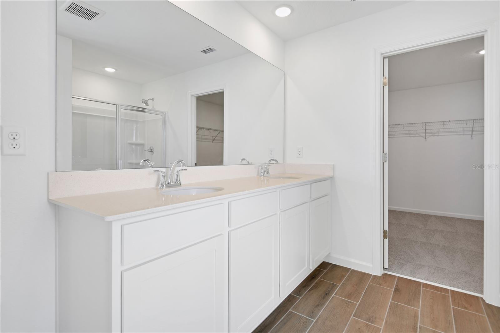 SEASONS AT BELLA VISTA - Residential