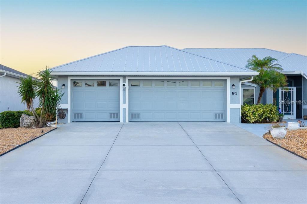 ROTONDA WEST PEBBLE BEACH - Residential