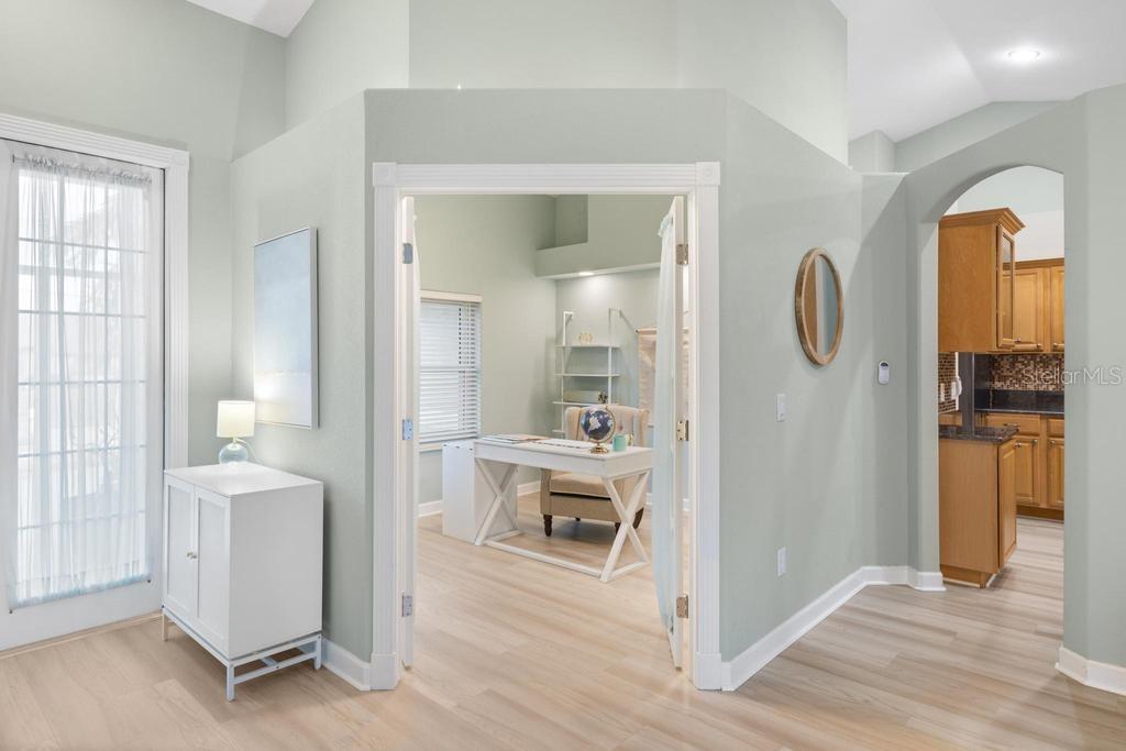 ROTONDA WEST PEBBLE BEACH - Residential