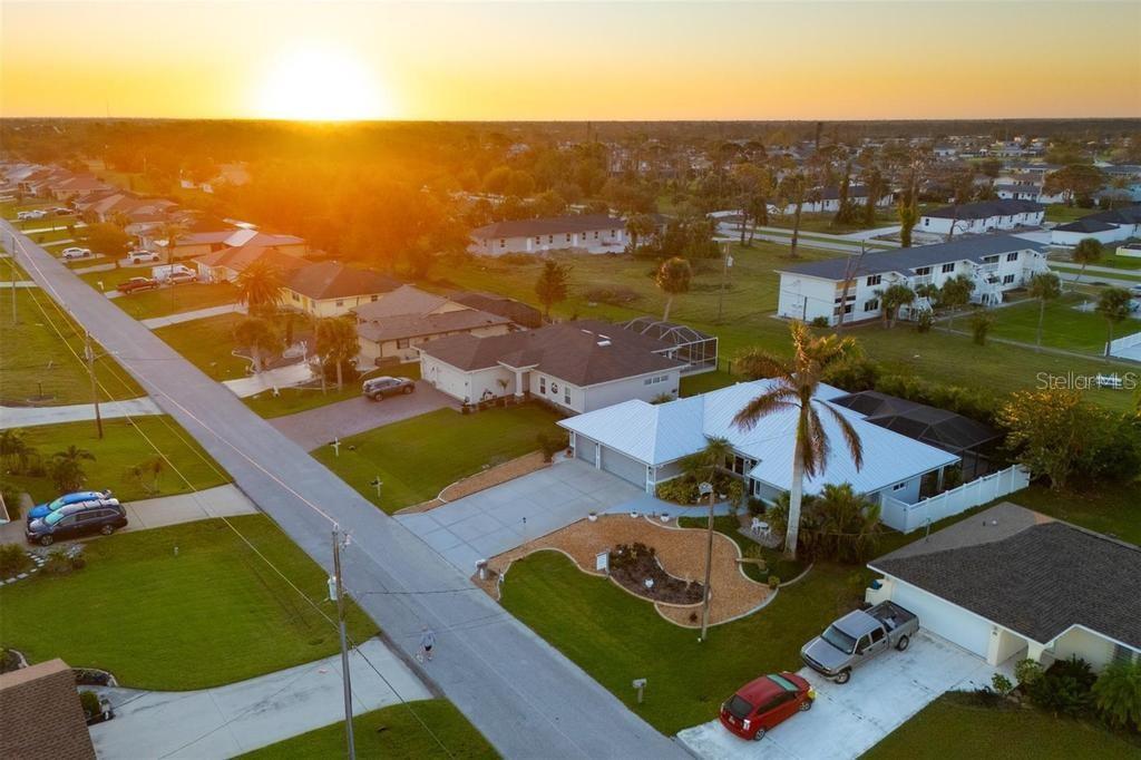 ROTONDA WEST PEBBLE BEACH - Residential