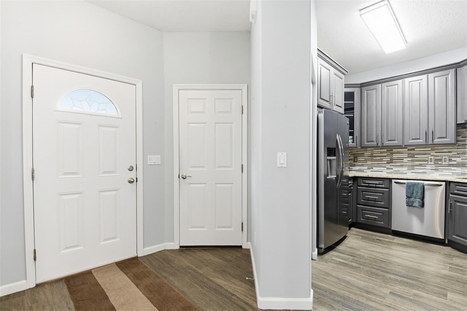 2001 PALM DRIVE H103