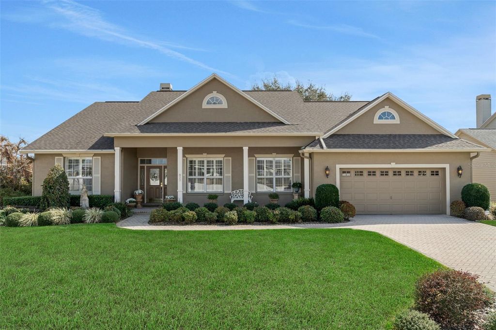 Photo of 822 Hart Lake Street, Winter Haven, FL 33884 (MLS # P4937842)