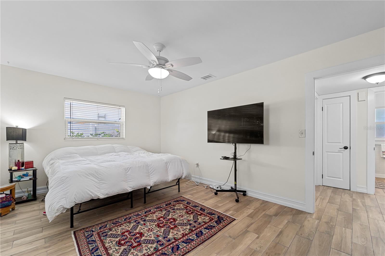 THREE PALMS POINT - Residential