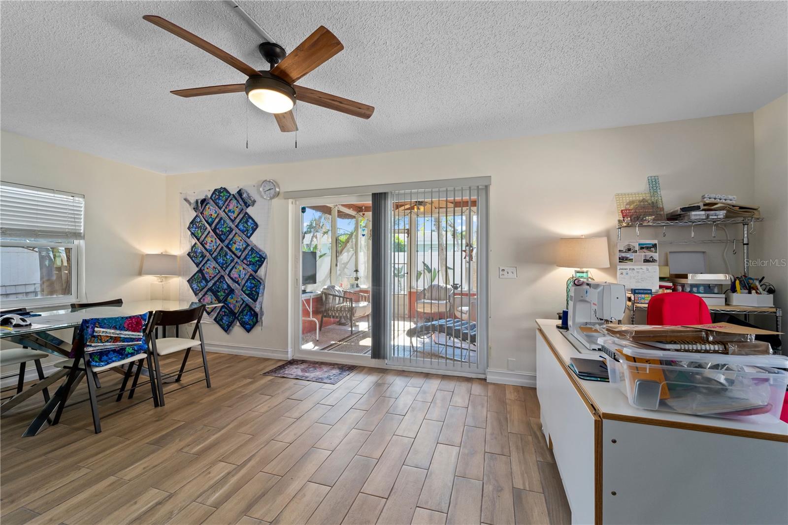 THREE PALMS POINT - Residential