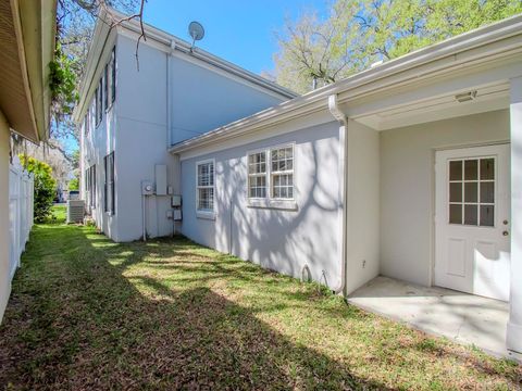 A home in TAMPA