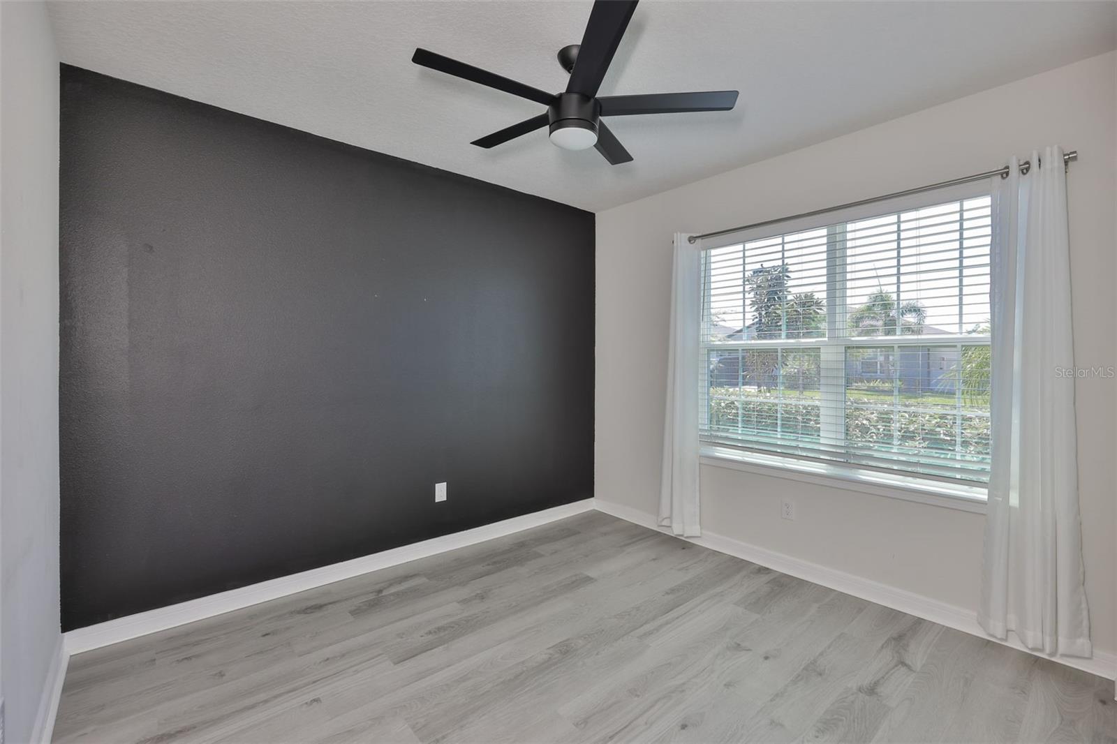 BROOKSIDE ESTATES - Residential