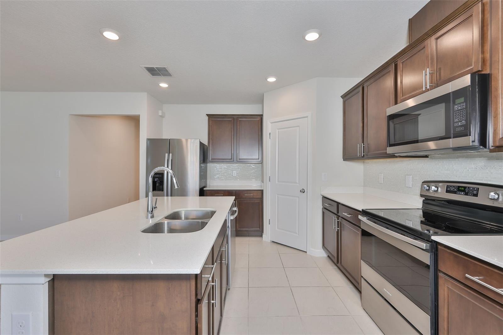 BROOKSIDE ESTATES - Residential