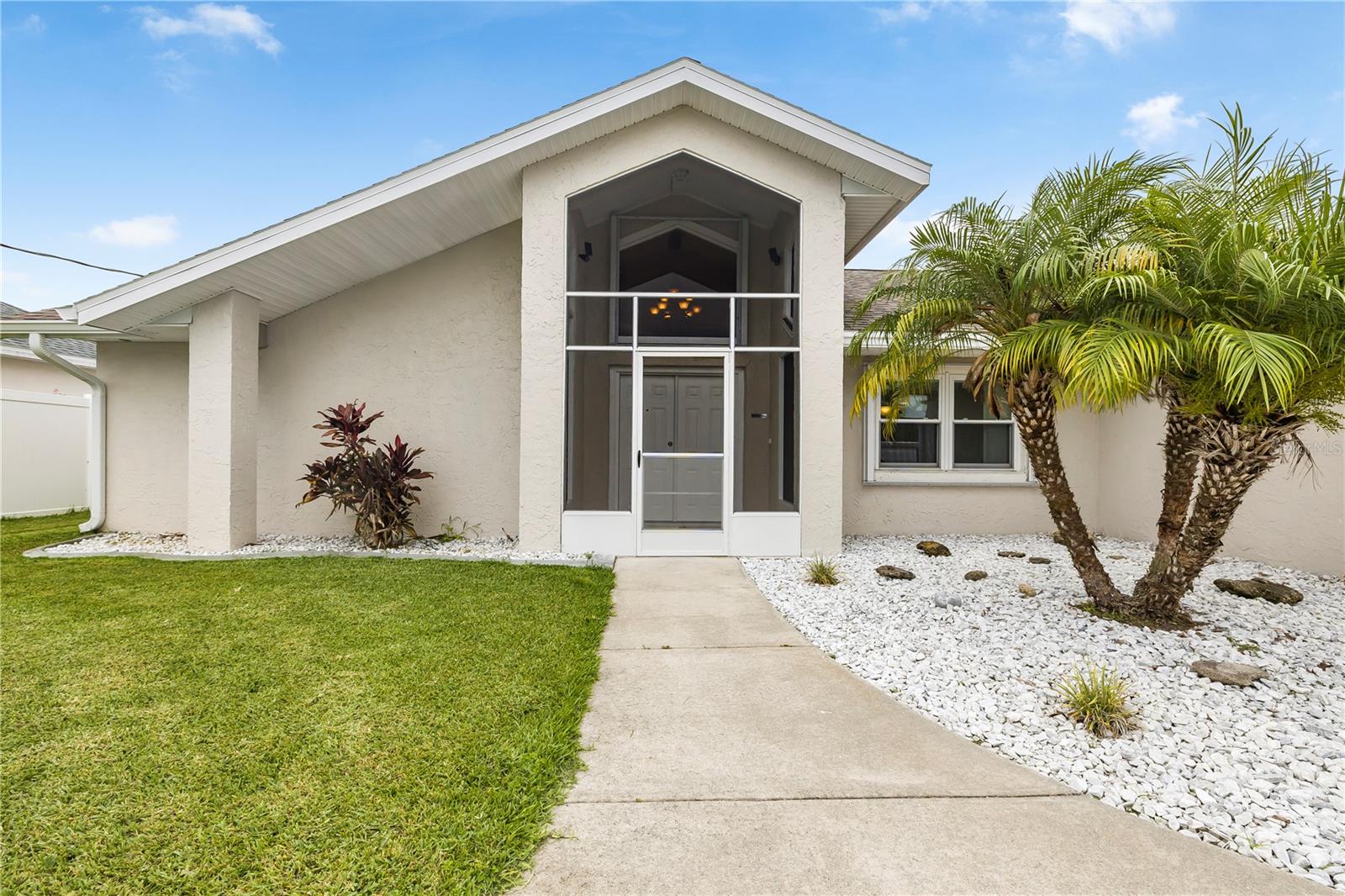 21 COTTONWOOD COURT