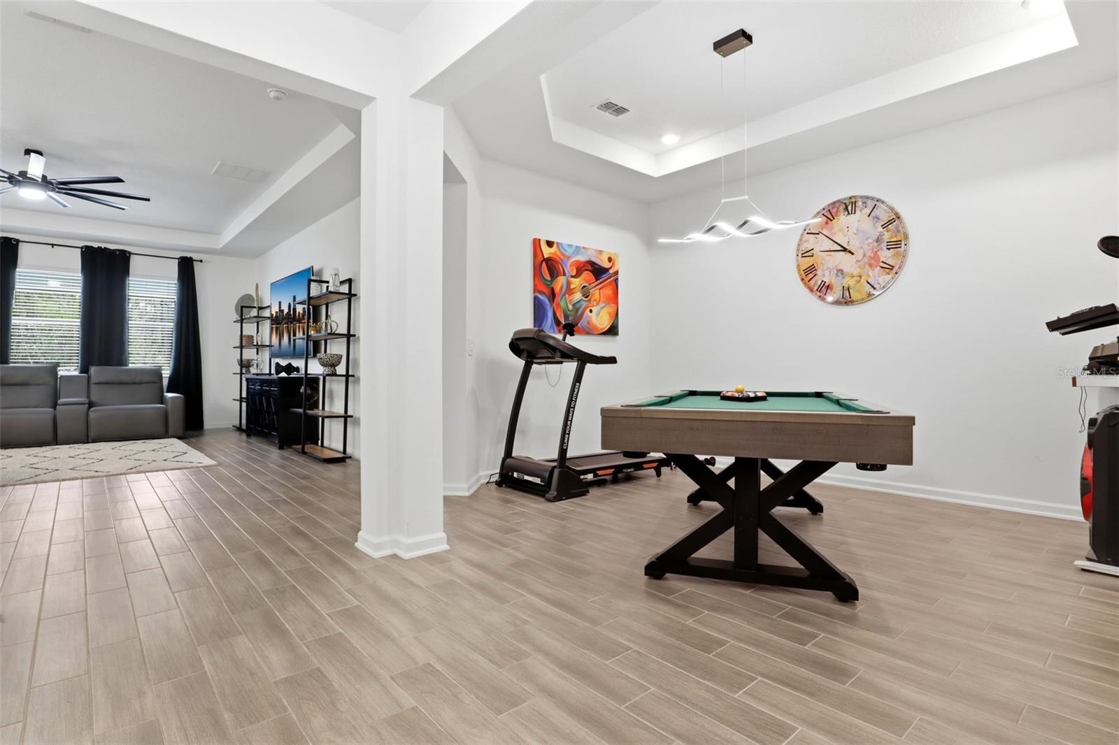 6286 LAKEPINE STREET