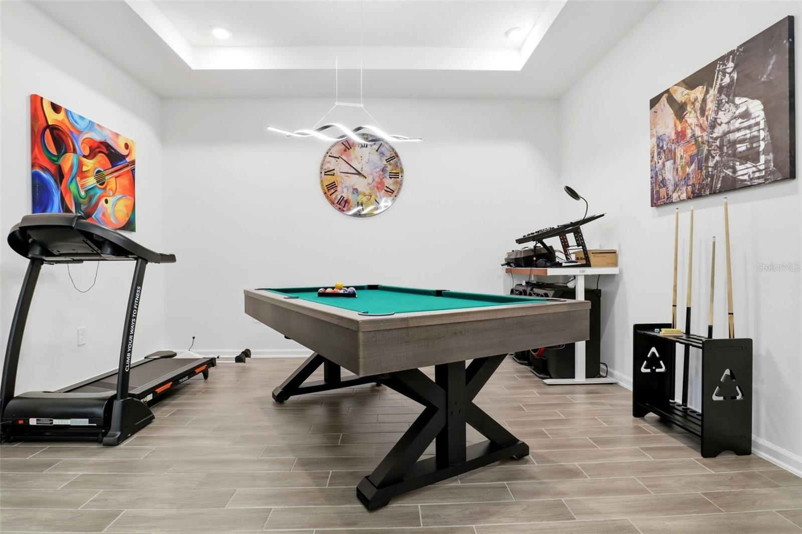 PINE GLEN - Residential