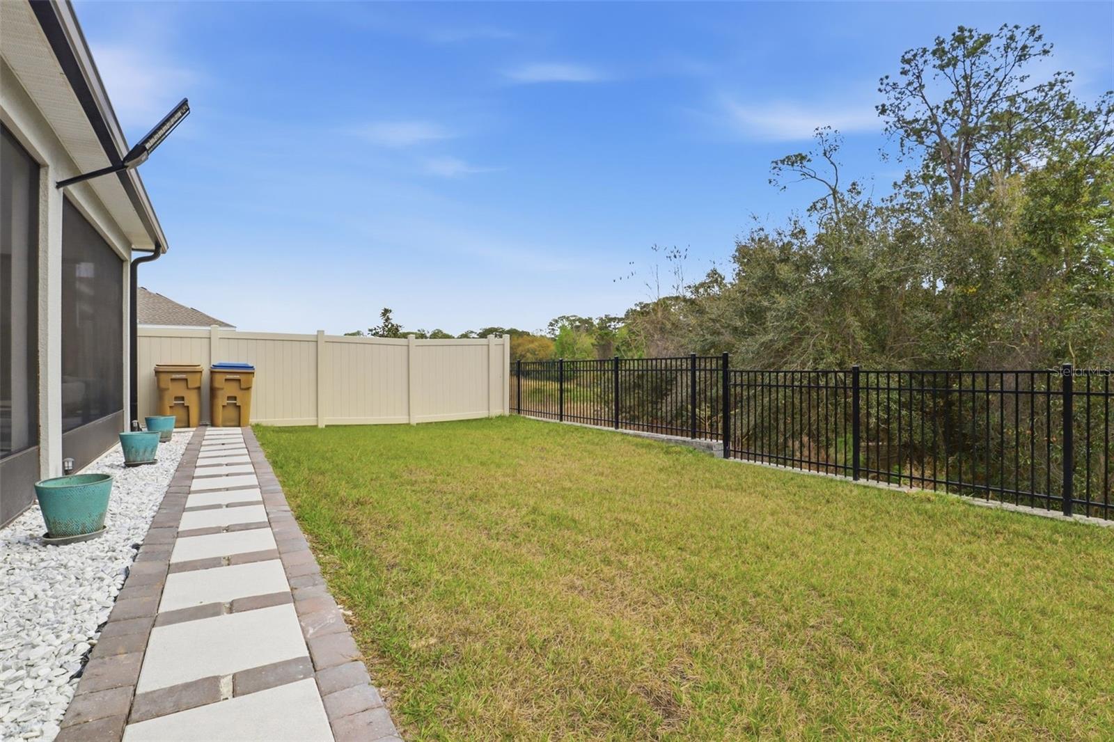 PINE GLEN - Residential