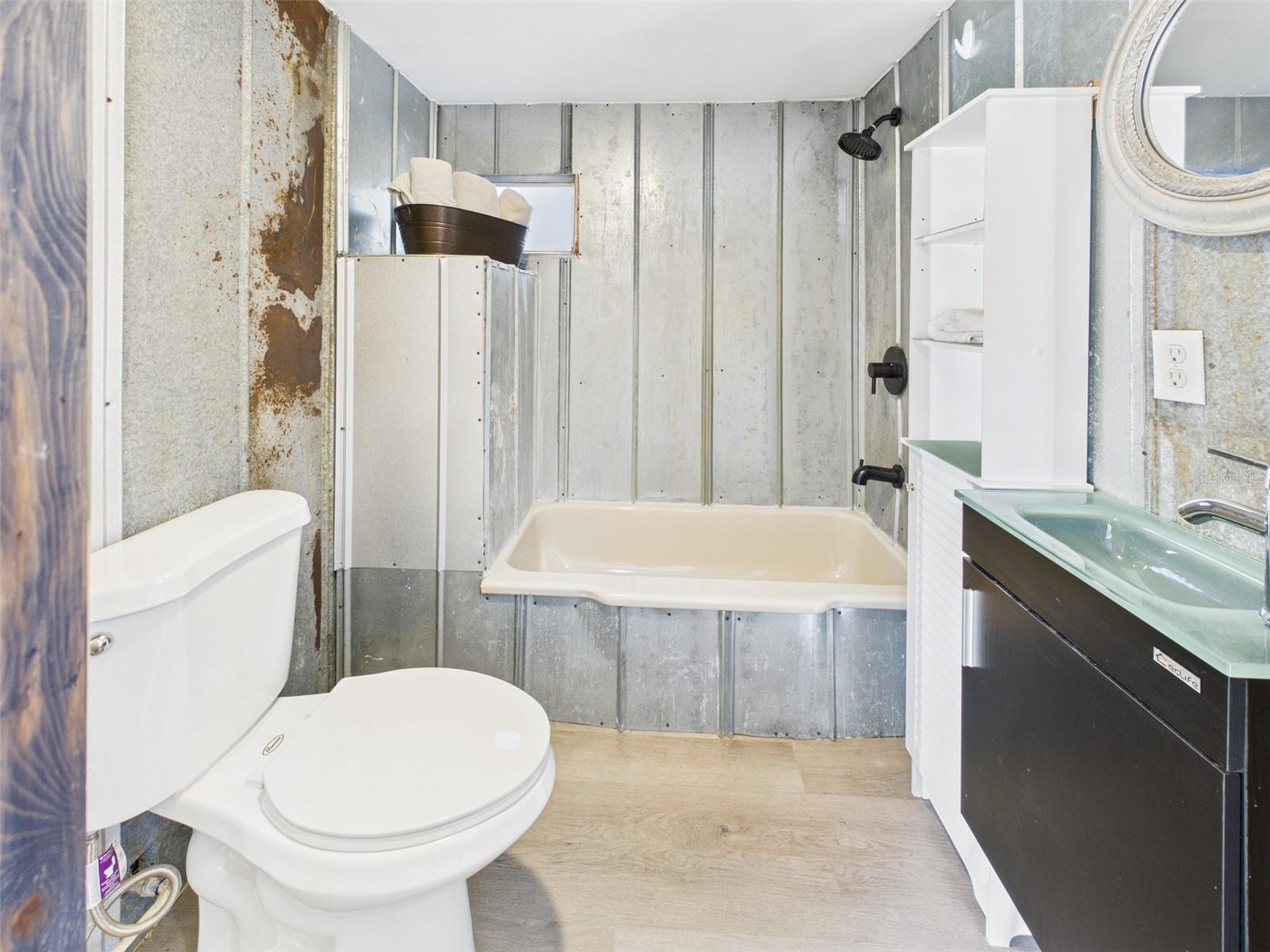 FOREST LAKES PARK - Residential