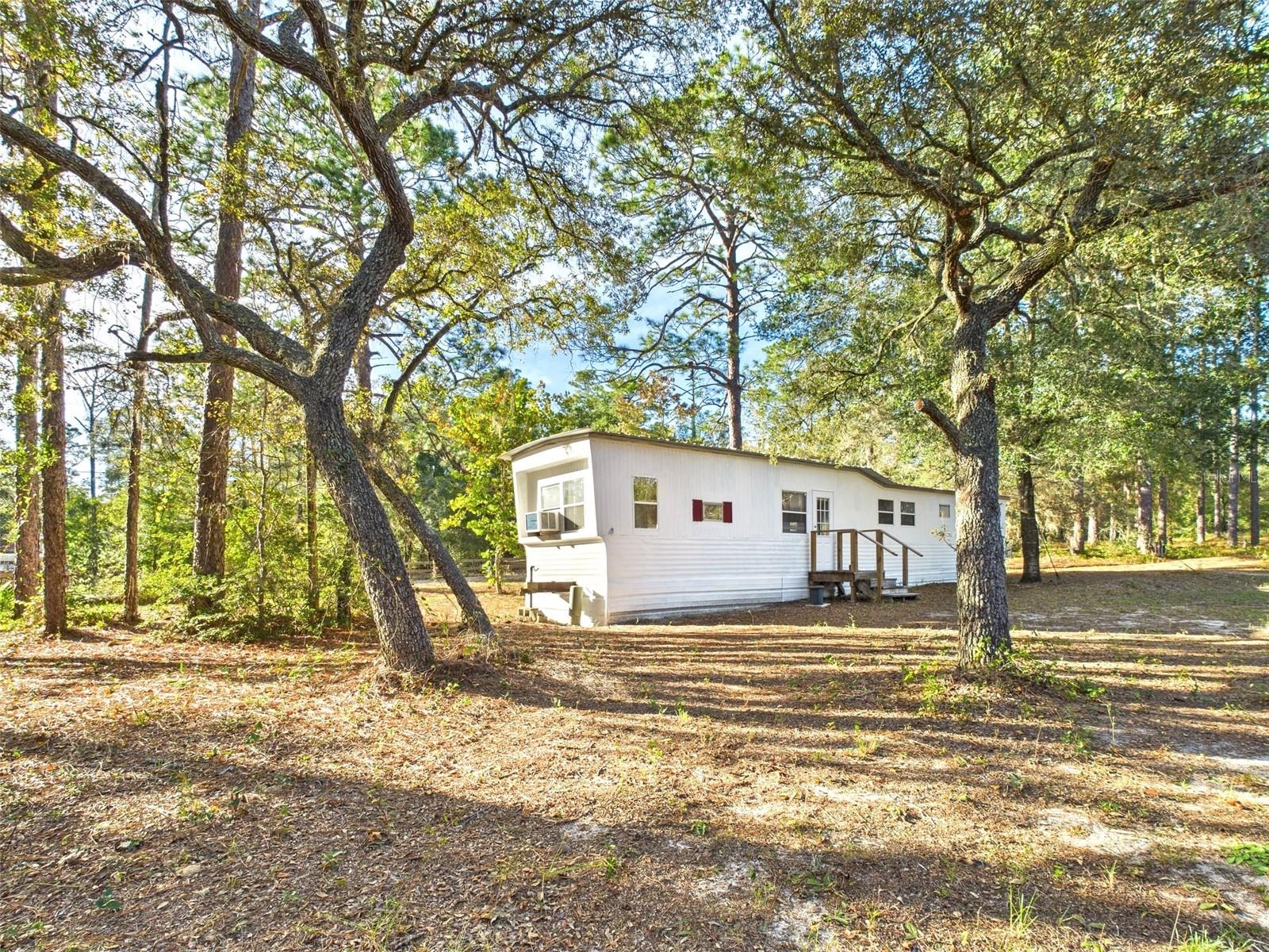 FOREST LAKES PARK - Residential