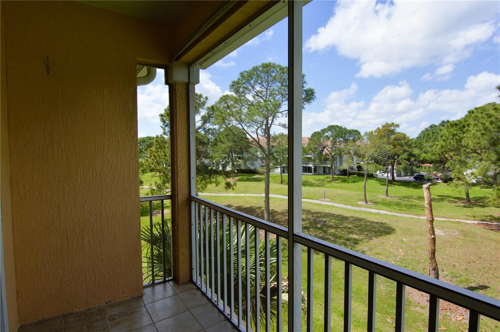 GOLFVIEW AT HUNTERS CREEK PH 01 - Residential