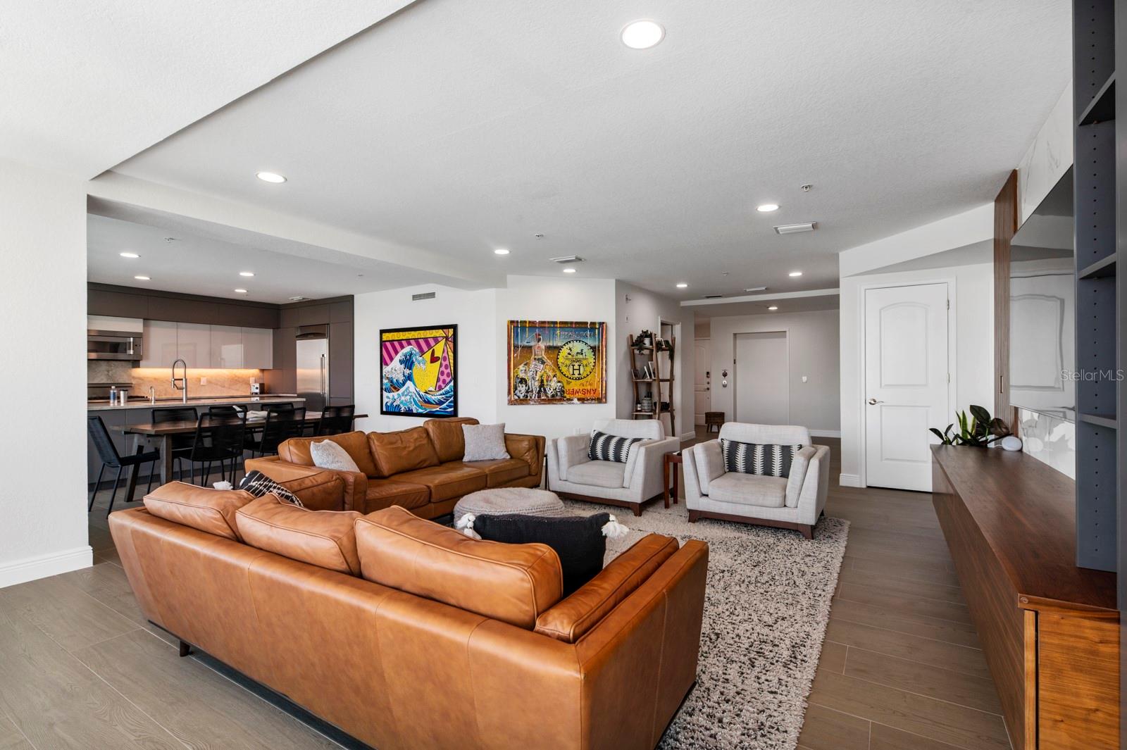 HARBOR VIEW ON GOLDEN GATE POINT - Residential