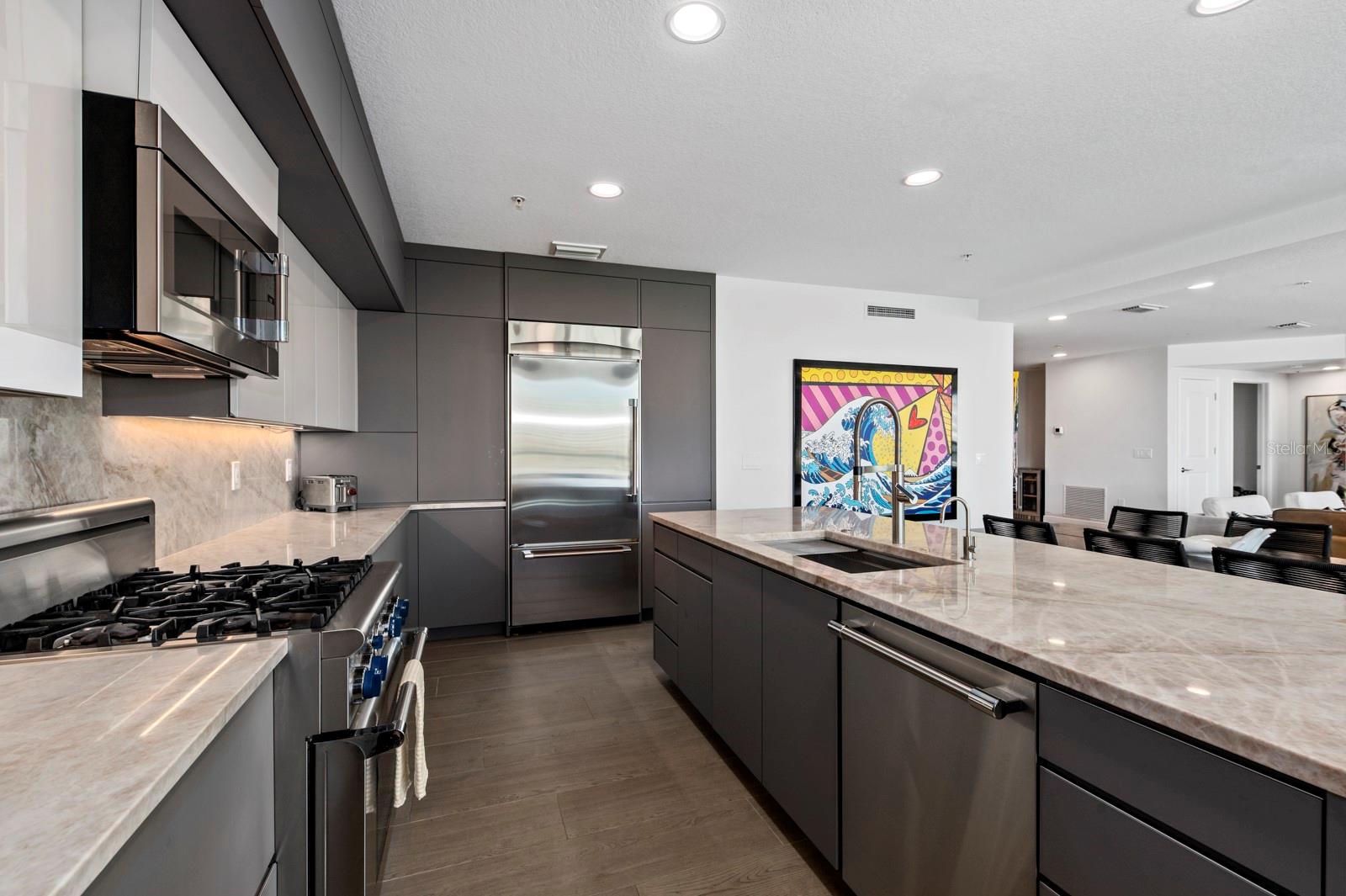 HARBOR VIEW ON GOLDEN GATE POINT - Residential