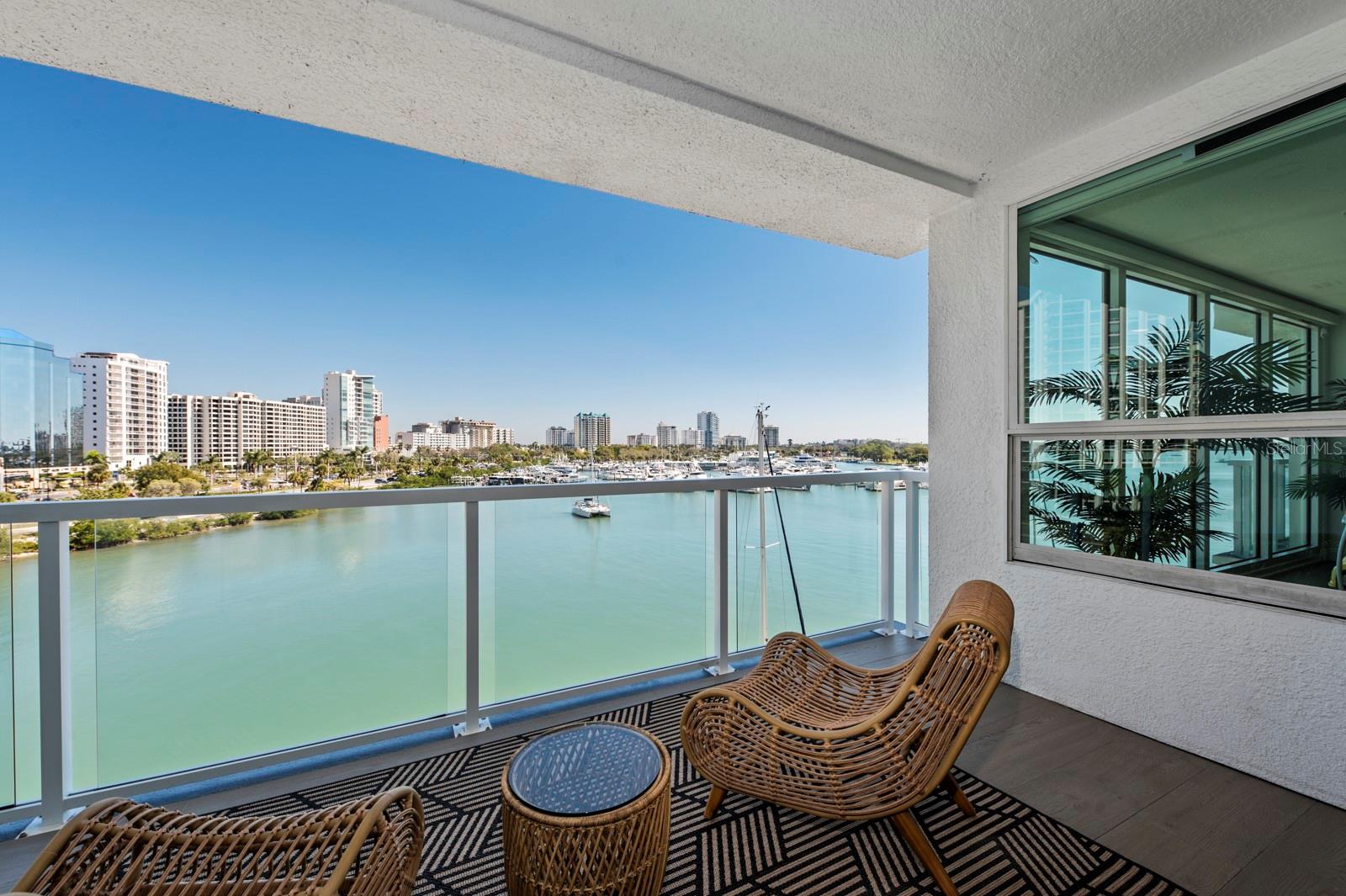 HARBOR VIEW ON GOLDEN GATE POINT - Residential