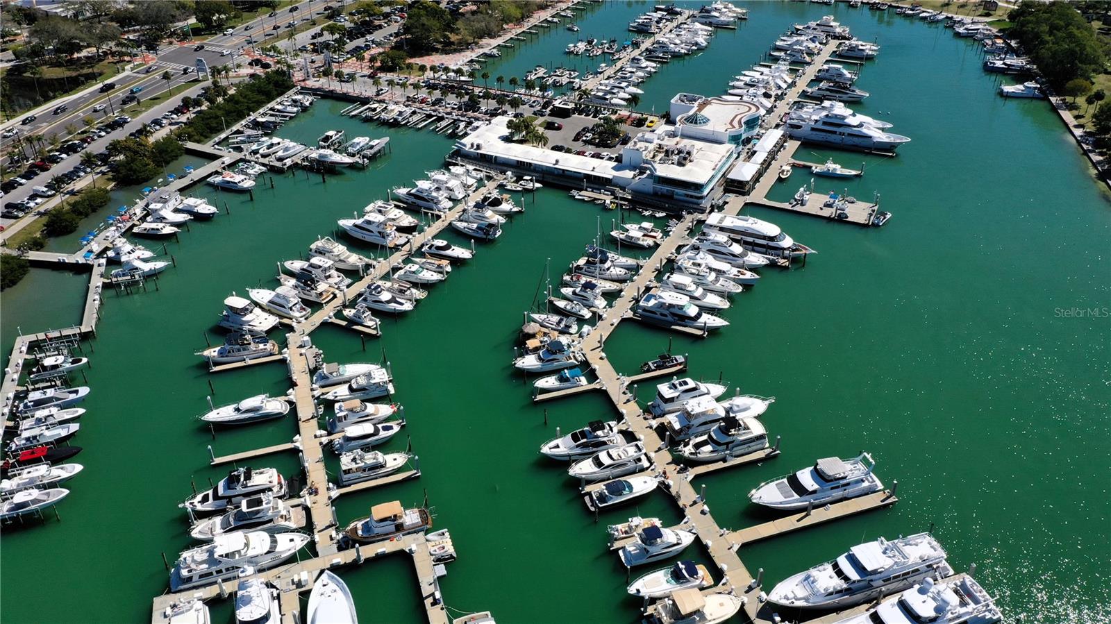 HARBOR VIEW ON GOLDEN GATE POINT - Residential