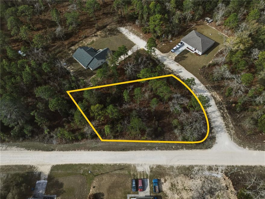 Vacant corner lot – 25,095 SF (0.576 acres). Zoned single-family residential. Ample depth and width provide flexibility for custom construction. Survey available. Located in a developing residential area with easy access to major roadways.
Excellent opportunity to secure a larger-than-average homesite in the growing area of Brooksville!