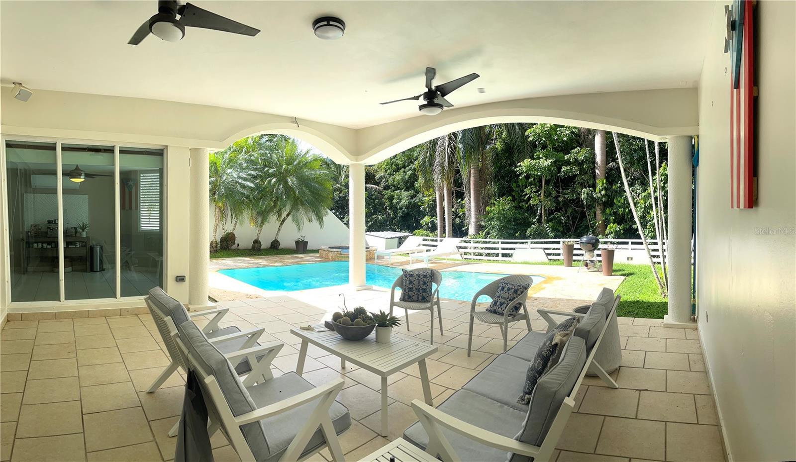 VILLA MERCEDES HOA - Residential