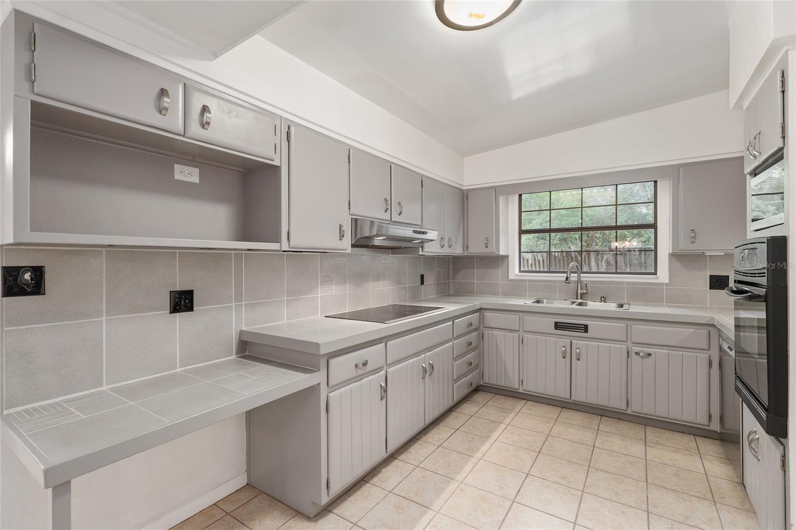 IDYLWILD SOUTH-ADDITION -SERENOLA - Residential