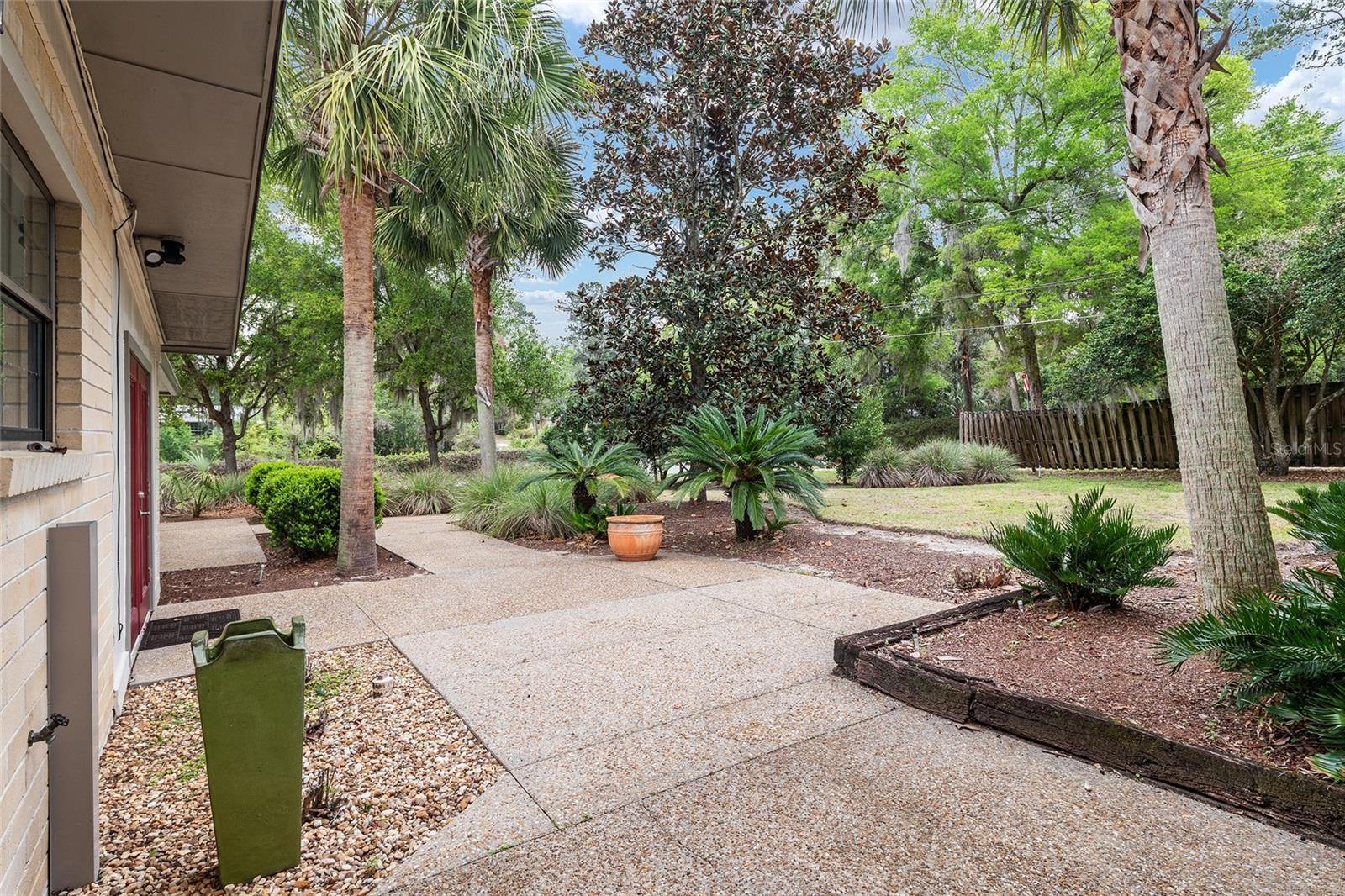 IDYLWILD SOUTH-ADDITION -SERENOLA - Residential