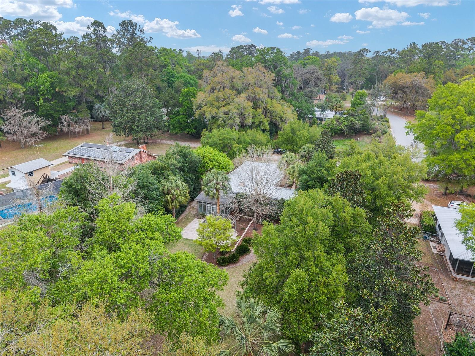 IDYLWILD SOUTH-ADDITION -SERENOLA - Residential