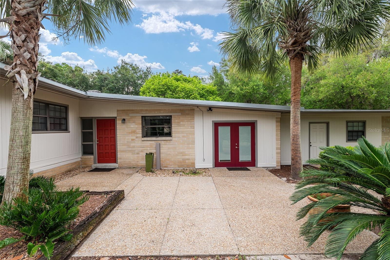 IDYLWILD SOUTH-ADDITION -SERENOLA - Residential