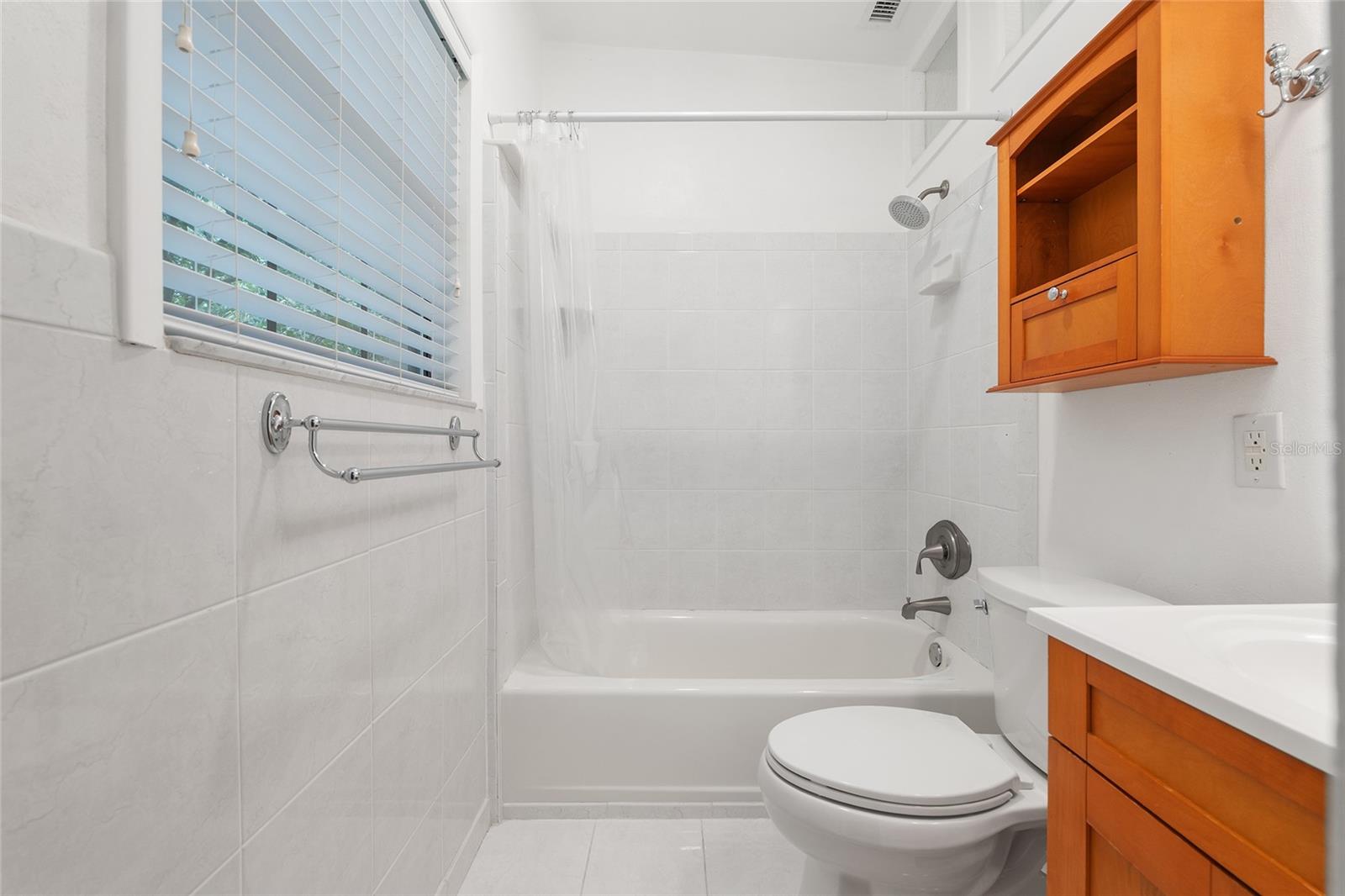 IDYLWILD SOUTH-ADDITION -SERENOLA - Residential