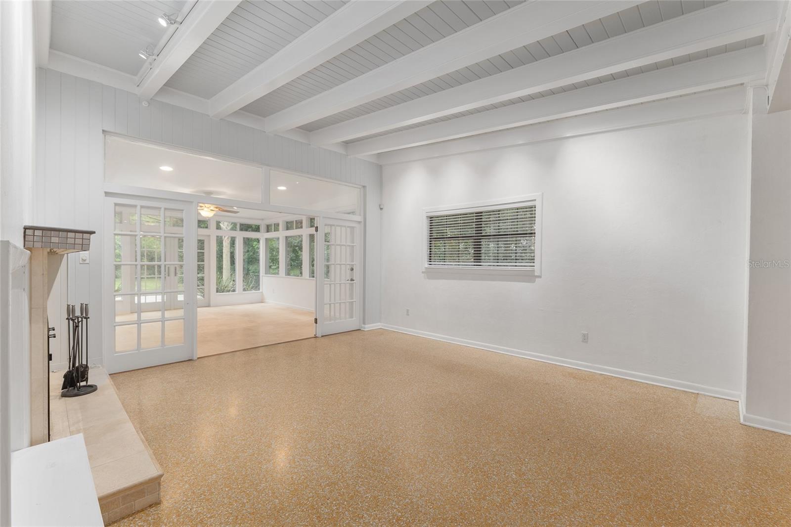 IDYLWILD SOUTH-ADDITION -SERENOLA - Residential