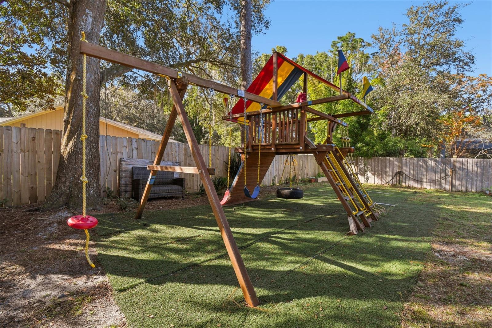 ROLLING OAKS - Residential