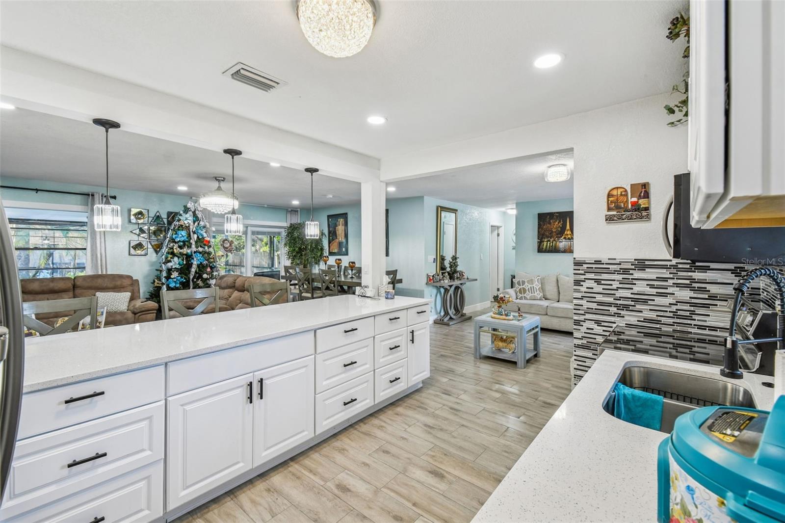 ROLLING OAKS - Residential