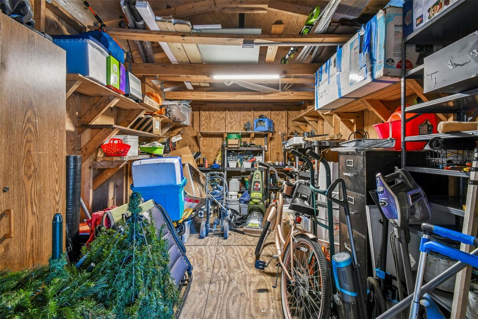 ROLLING OAKS - Residential