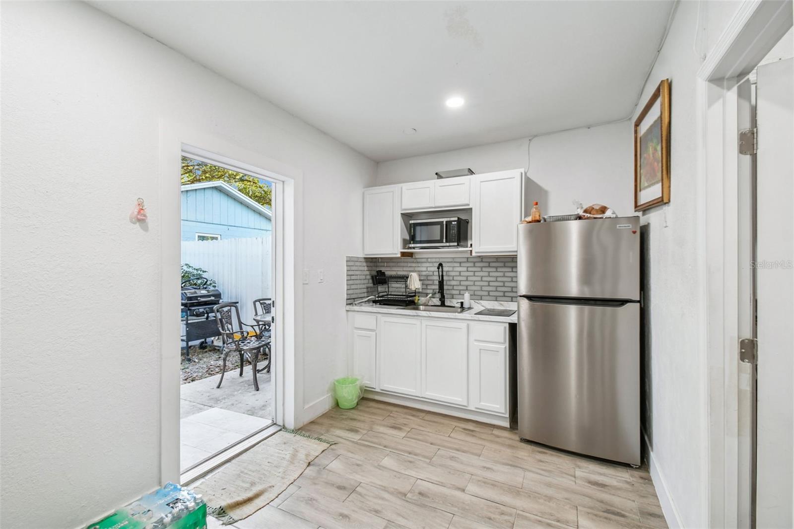 ROLLING OAKS - Residential