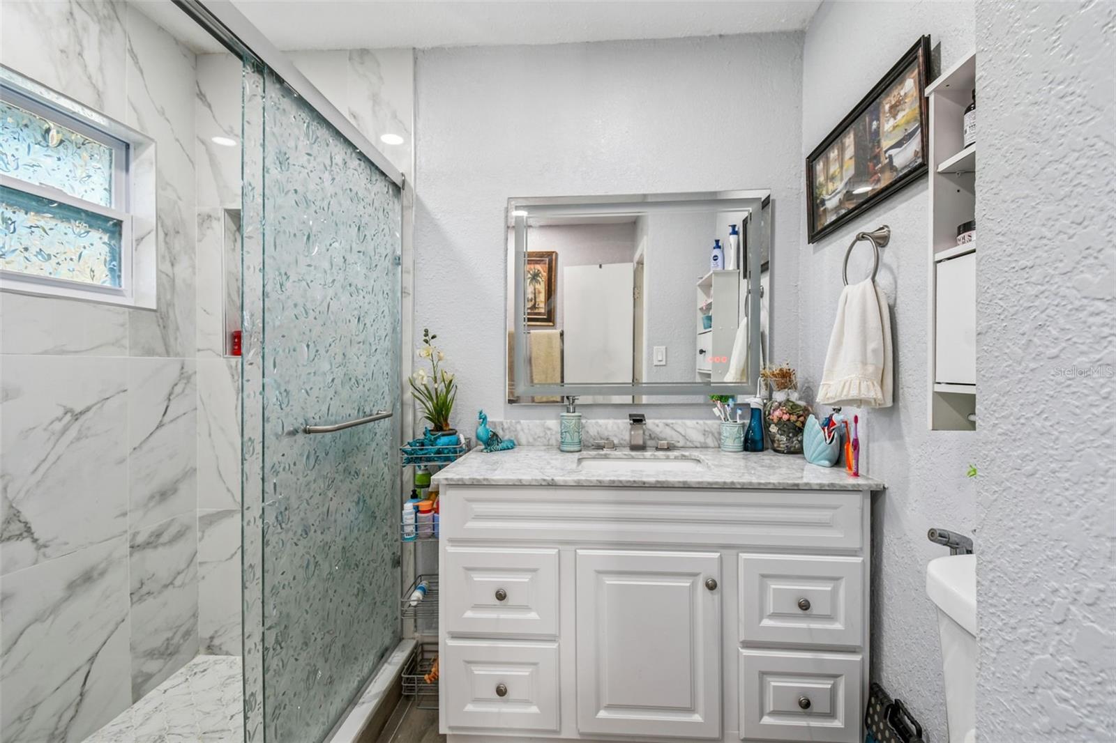 ROLLING OAKS - Residential