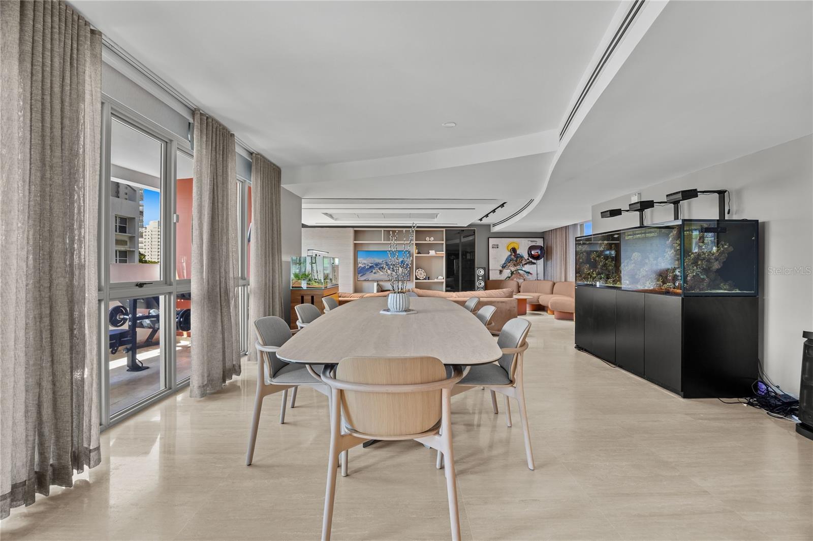 CONDOMINIO MIRSONIA - Residential