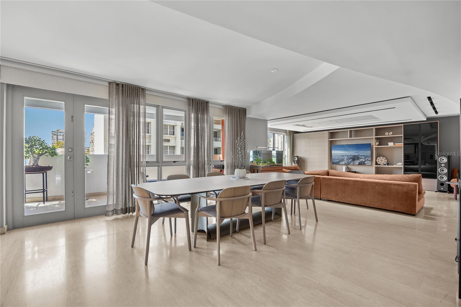 CONDOMINIO MIRSONIA - Residential