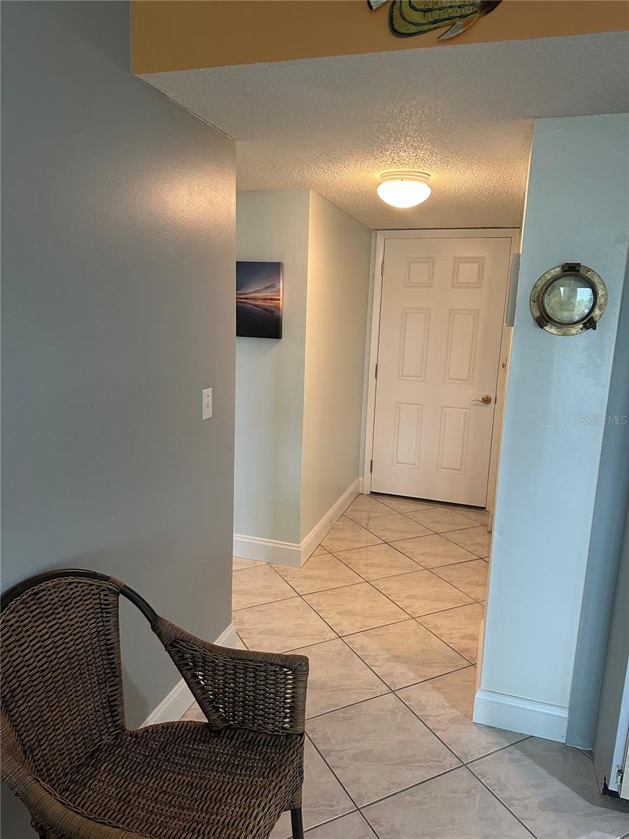 BEACH HARBOR CLUB - Residential Lease