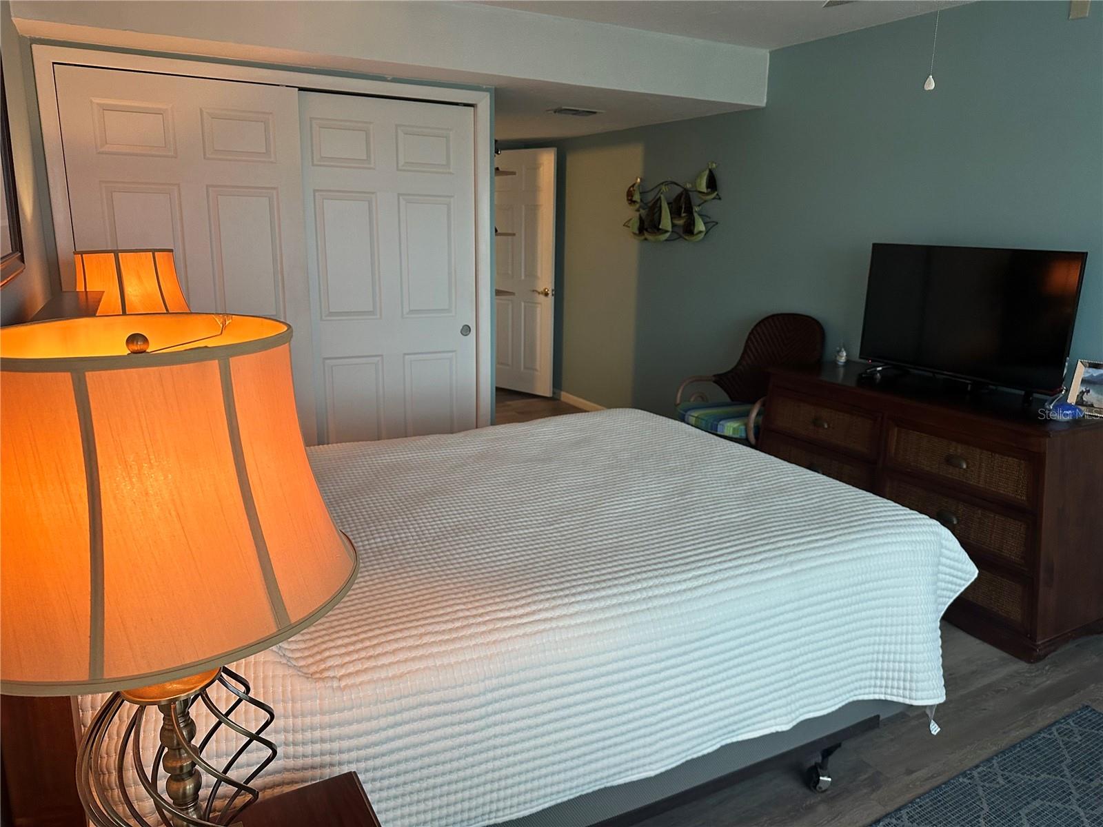 BEACH HARBOR CLUB - Residential Lease