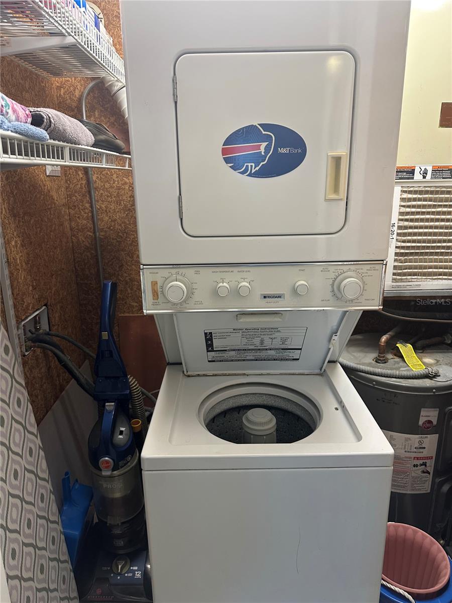 BEACH HARBOR CLUB - Residential Lease