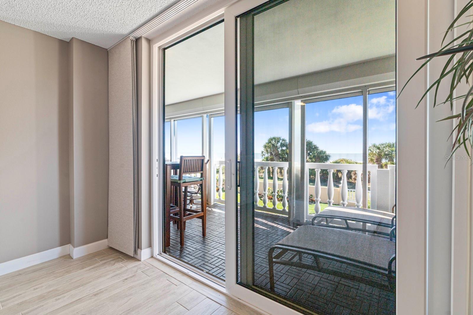 SILVER SANDS BEACH & RACQUET CLUB - Residential