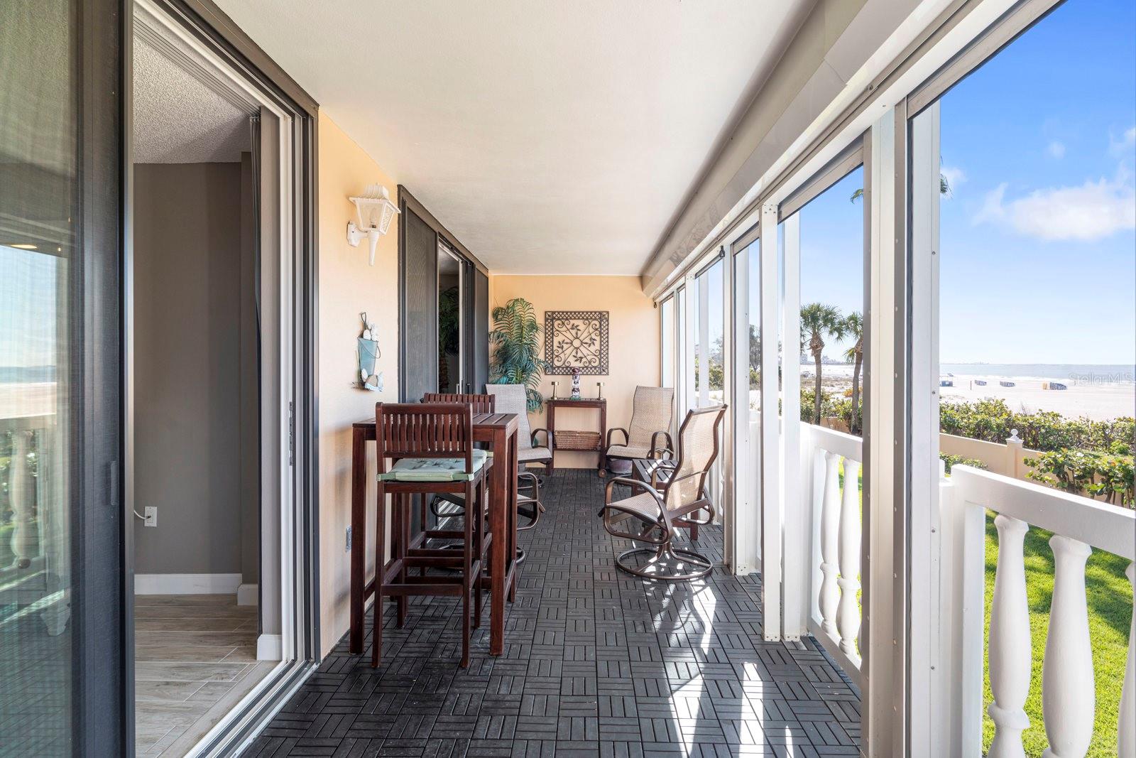 SILVER SANDS BEACH & RACQUET CLUB - Residential