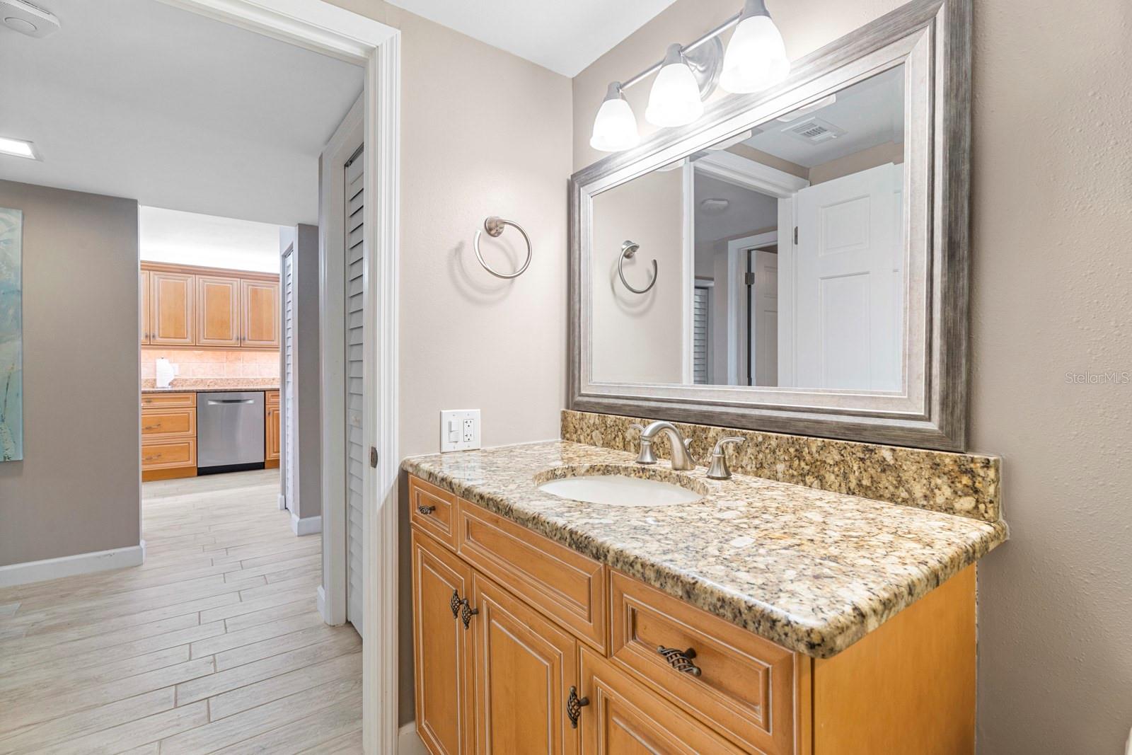 SILVER SANDS BEACH & RACQUET CLUB - Residential