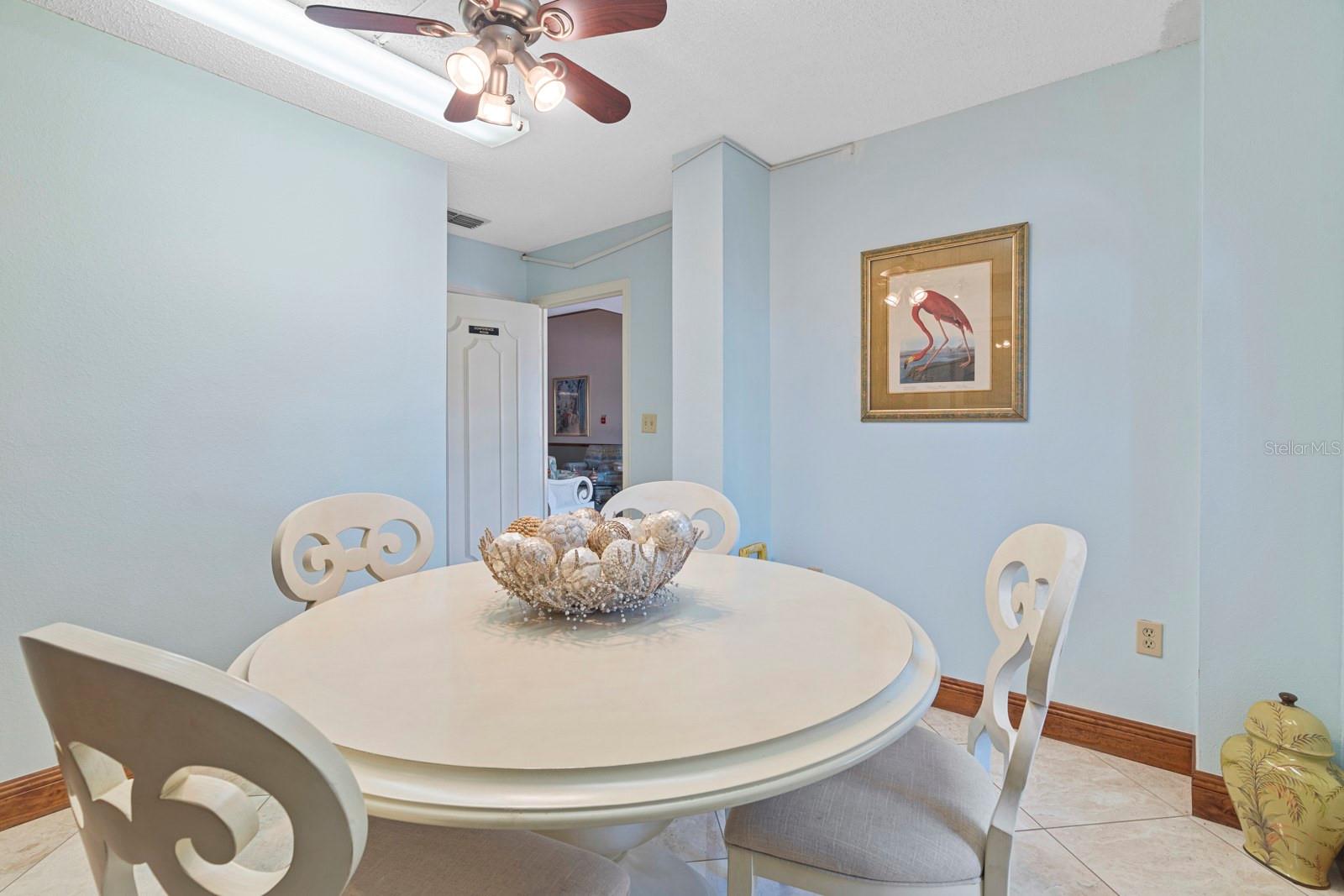 SILVER SANDS BEACH & RACQUET CLUB - Residential