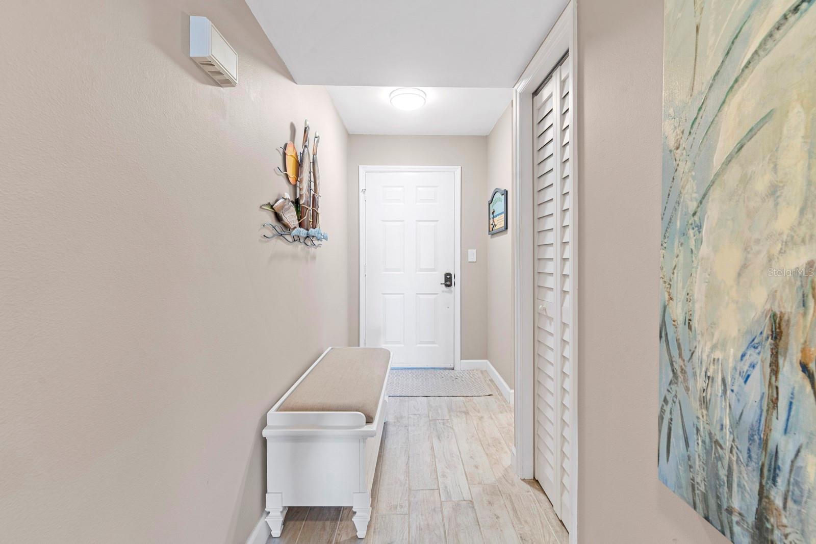 SILVER SANDS BEACH & RACQUET CLUB - Residential