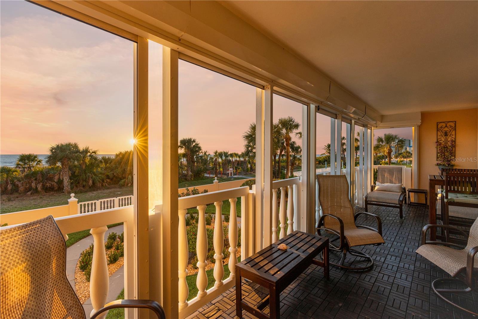 SILVER SANDS BEACH & RACQUET CLUB - Residential