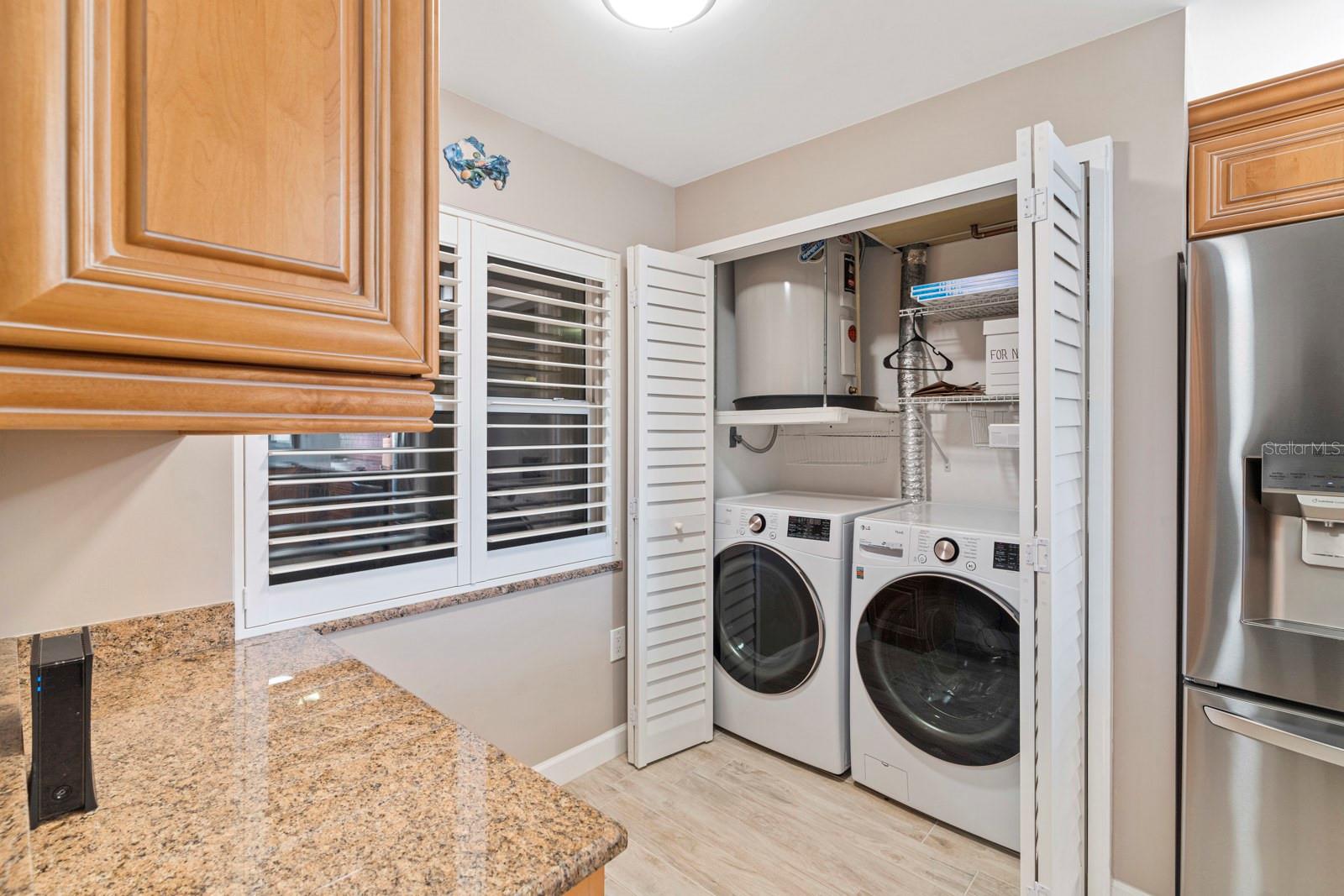 SILVER SANDS BEACH & RACQUET CLUB - Residential