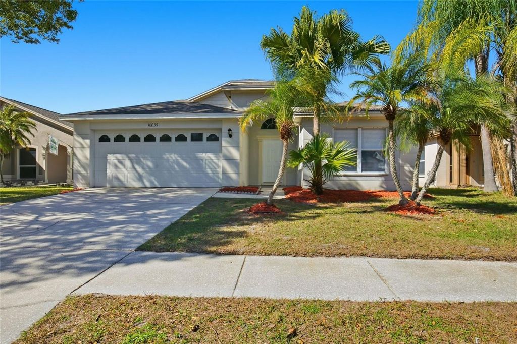 Photo of 10835 Peppersong Drive, Riverview, FL 33578 (MLS # O6379562)