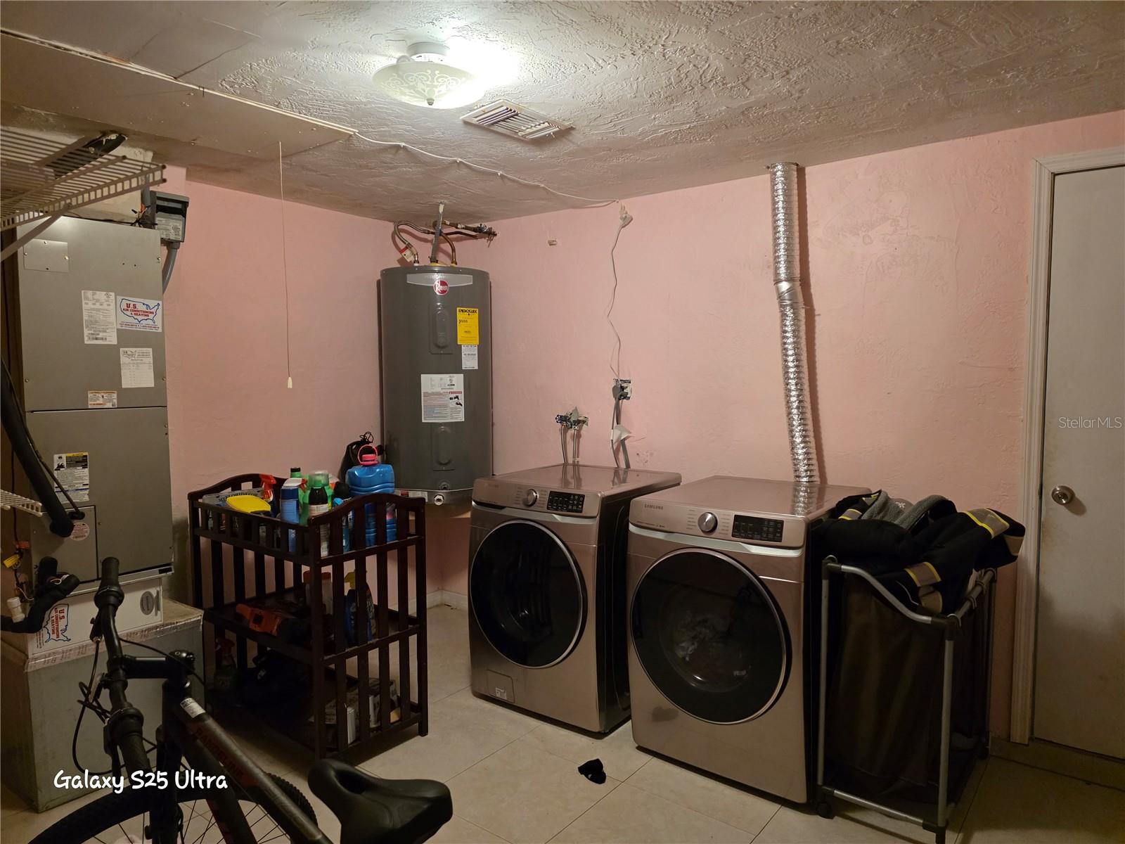 EMBASSY HILLS - Residential