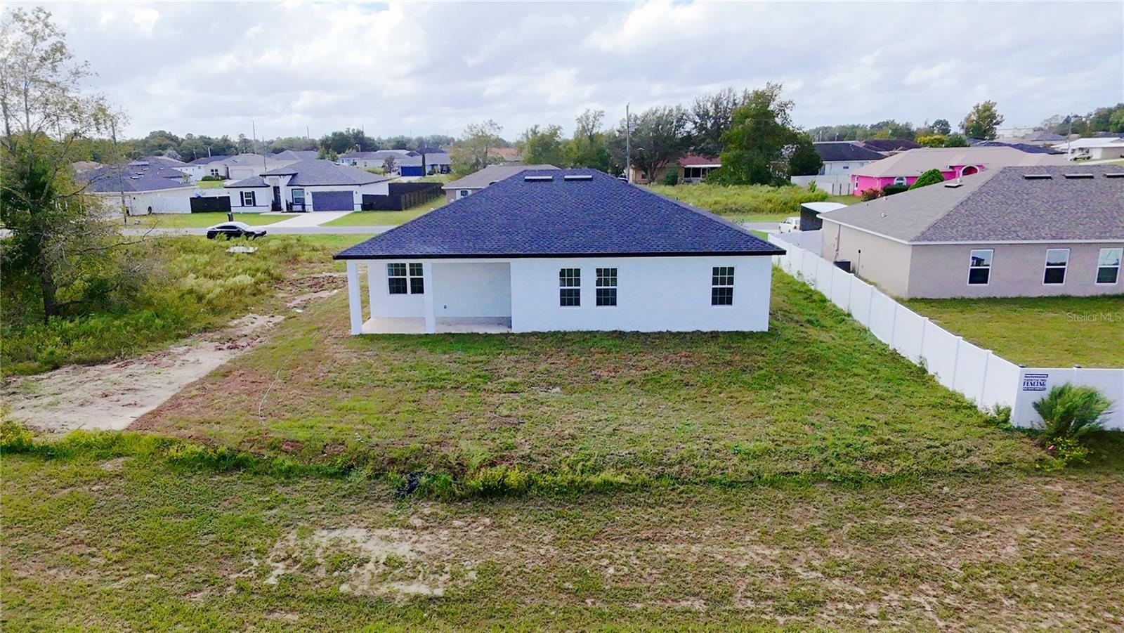 MARION OAKS UN 01 - Residential